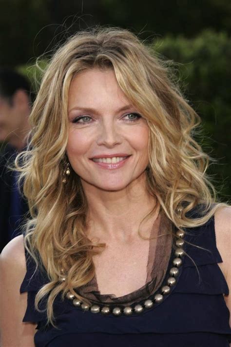 Michelle Pfeiffer 2015 Older Women Hairstyles Long Hair Styles Hair