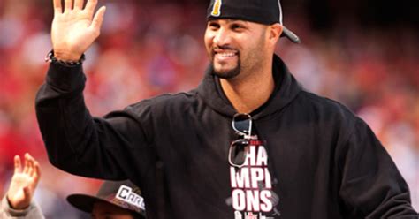 First Reyes Now Pujols Marlins Reportedly Up Offer To 10 Years Cbs