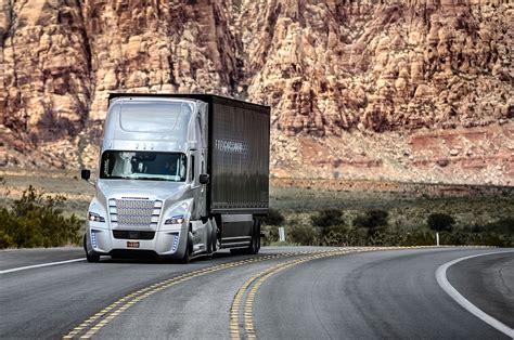 Freightliner Inspiration Autonomous Semi Truck Hits Nevada Roads