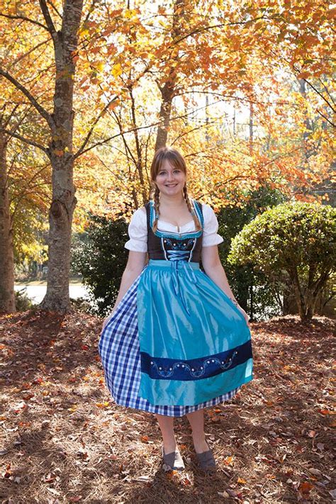 beautiful german girl costumes ready for oktoberfest oktoberfest