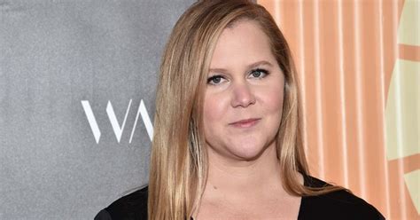 still pregnant amy schumer beds rumors about giving birth raises awareness about hyperemesis