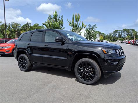 New 2020 Jeep Grand Cherokee Altitude 4d Sport Utility In Beaufort