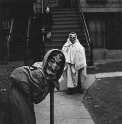 See more ideas about halloween photography, halloween, halloween photos. These 20 Old Halloween Photos Will Terrify Anyone