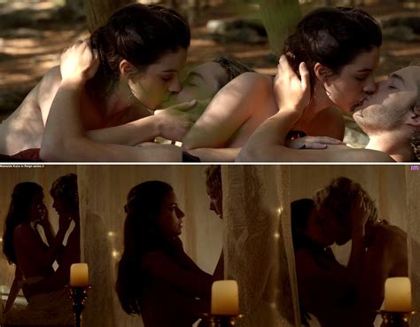 Adelaide Kane Nuda Anni In Reign