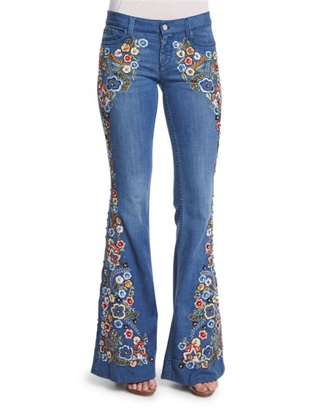 Alice Olivia Ryley Embroidered Flare Jeans In Blue Lyst