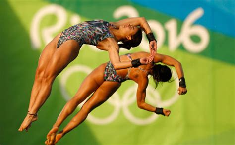 Internet Left Hot Under The Collar Over Olympic Diver Ingrid Oliveira