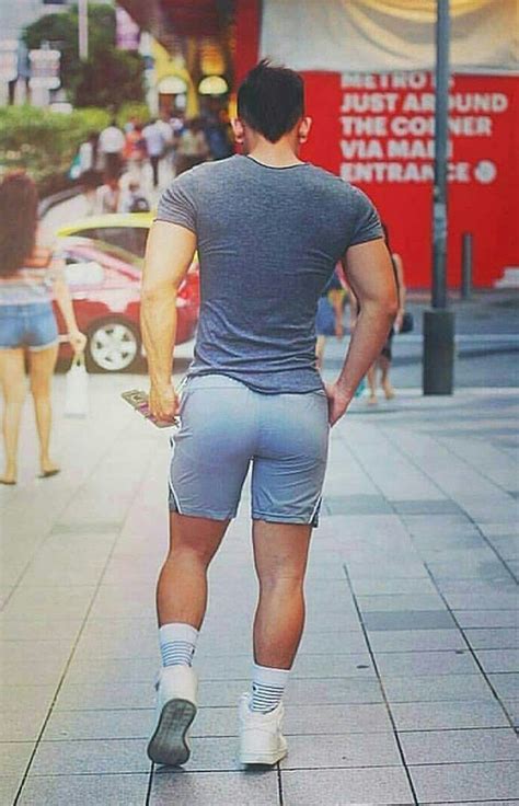 Pin By Mich On Pomps Sexy Men Men S Butts Beefy Men