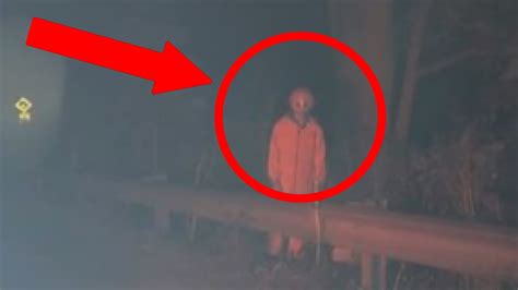15 Scariest Clown Sightings Caught On Camera Youtube