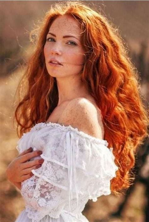 Pin By Boogey Mann On Girls With Red Hair Girls With Red Hair Red