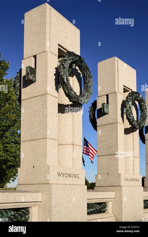 Usa Washington Dc National Mall National World War 2 Memorial Two Of