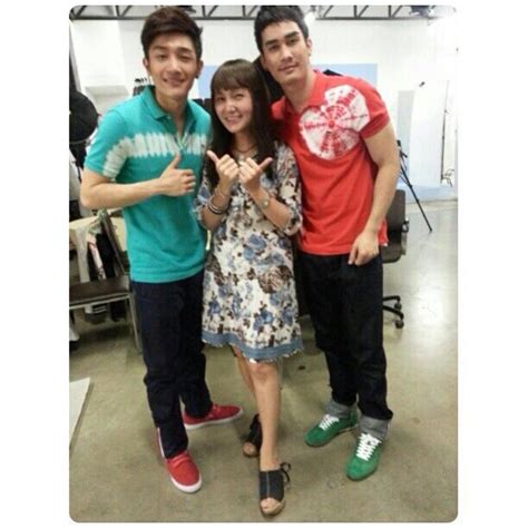 เชอรีน the star 9 november 11, 2014 · แอดมาค่ะ สนใจทักมาอย่ากลัว ทัก แอดมา ธุรกิจ birdtopupลงทุนเพียง 390฿ เชอรีน บูรณ์ ดิว คริส ถ่ายแบบแพรว สุดสัปดาห์