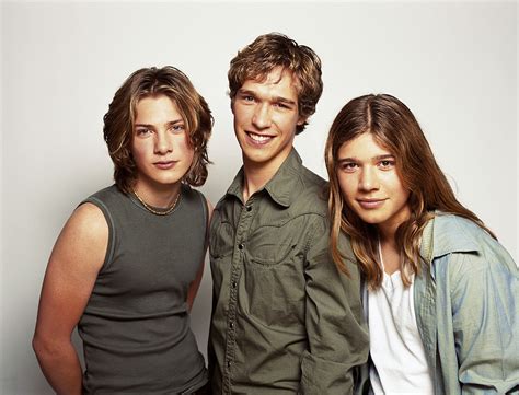 Where Are The Hanson Brothers Now