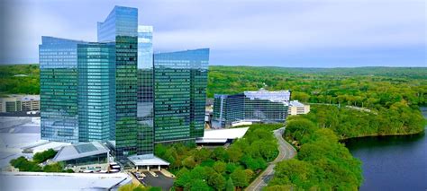 It's time for sports betting in connecticut. Mohegan Sun Deal With iPro Gives First Taste Of CT Sports ...