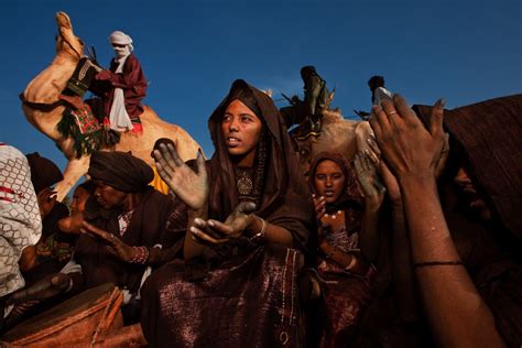 Blue People Of The Sahara Tuareg People Tribes Women Tuareg People