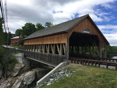 Quechee Covered Bridge Located 12 Miles From The Vermontantiquemall