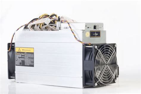 An asic miner uses a chip to solve complex algorithm while in a gpu, a graphics card is used for mining cryptos. ASIC vs. GPU Mining Rig: What is Better? - Crypto Mining Blog