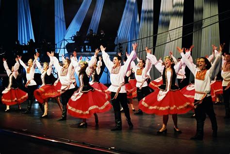Israeli Folk Dance | Dance photos, Folk dance, Types of dancing