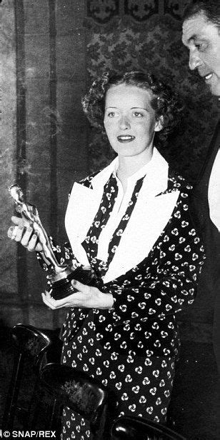 The Evolution Of The Oscar Dress Since 1929 Revealed Bette Davis