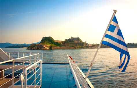 How To Plan A Greek Island Hopping Holiday