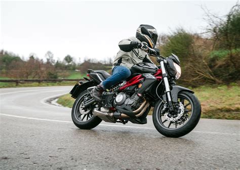 Benelli Bn302 2015 On Review Speed Specs And Prices Mcn