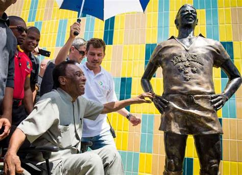 Brazilian Soccer Star Pelé Dies At 82 Uinterview