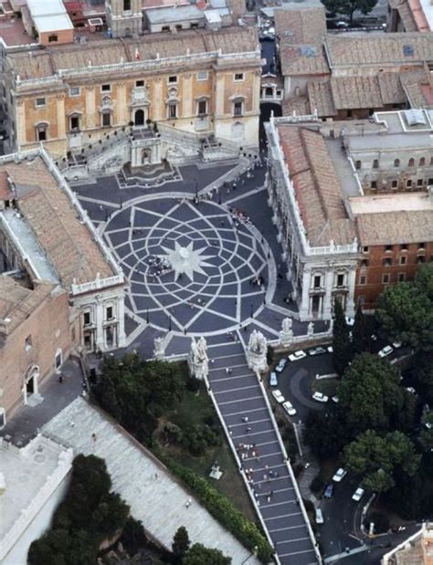 Piazza Del Campidoglio Michelangelo 1538 Roma Veduta Aerea E Pianta