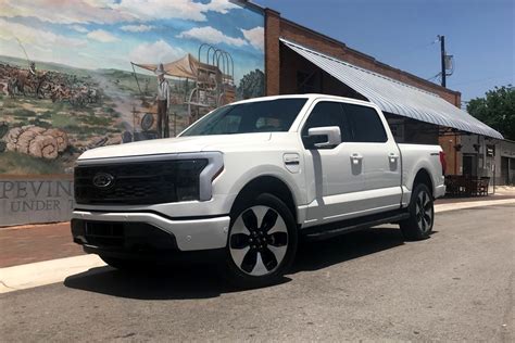 2022 Ford F 150 Lightning Delivers More Horsepower Payload And Range