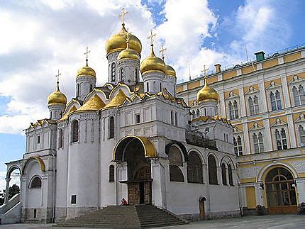 Cath Drale De La Dormition Kremlin Eglise Cath Drale De La