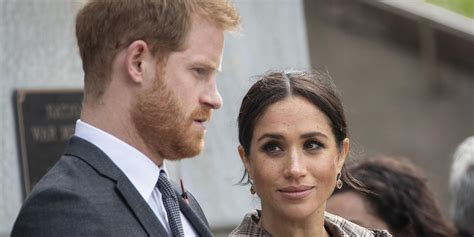 prince harry blames meghan markle s miscarriage on the press paper magazine