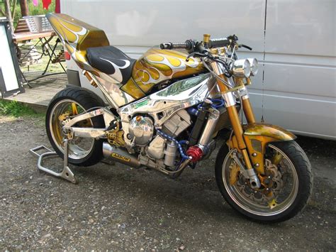 Yamaha R1 Turbo Streetfighter