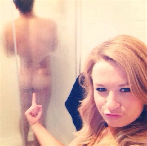 OMG His Butt Tom Daley Gets Caught Naked In The Shower Omg Blog
