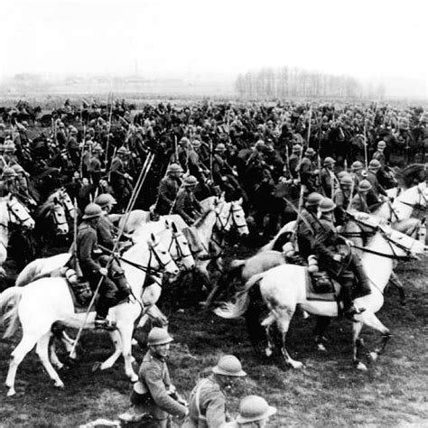 Siete tutti i benvenuti su questa pagina aperta per tutti gli appassionati di storia e per. Cavallo contro Panzer: le cariche della cavalleria polacca ...