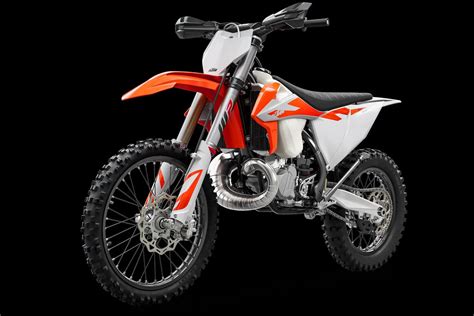 2020 Ktm 300 Xc Tpi And Ktm 250 Xc Tpi First Look 6 Fast Facts