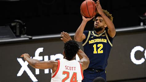 Michigan's mike smith waited 5 years to taste march madness, brilliant in debut. How Michigan basketball's Mike Smith found his 3-point touch just in time for Big Ten play