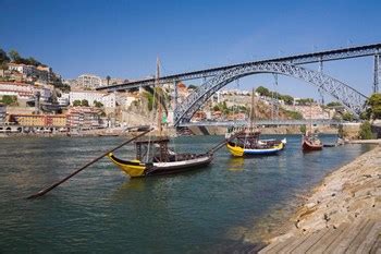 Réservez votre voiture de location à porto avec la société de location de voitures la mieux notée et évitez toute mauvaise surprise. Location De Voiture Porto (Pas Chère) GOautos.fr