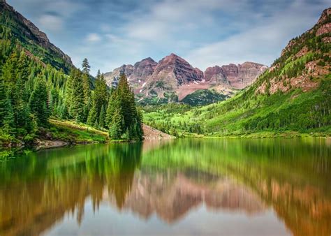 Maroon Bells Aspen Colorado Trip Ideas Nature Wilderness Green