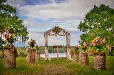 A Rustic Outdoor Wedding In Deland Florida
