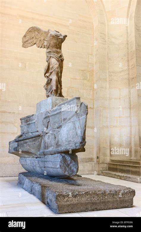 Nike Von Samothrake Oder Winged Sieg Von Samothrace Statue Museum