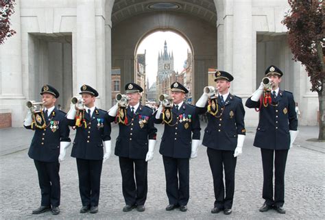 Dertigduizend Keer The Last Post Wordt Herdacht Zelzate Het