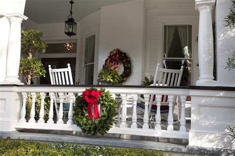 Cool ideas of christmas porch decorations to help you get inspired. Christmas Porch Decorations with size 2500 X 1667