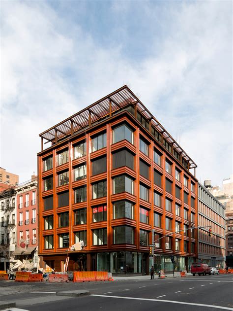 Modern Buildings By Renzo Piano And Annabelle Selldorf Use