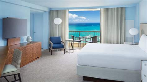 Waikiki Ocean View Suites With Balconies Hyatt Regency Waikiki