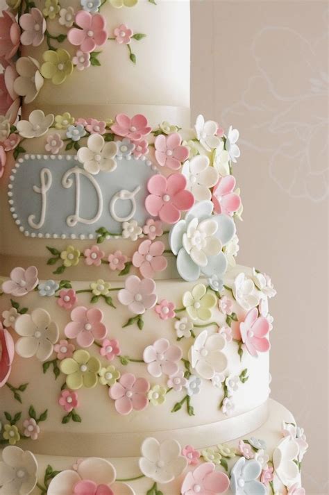 Call for specific information regarding rush availability. Beautiful Bridal: Floral Wedding Cakes
