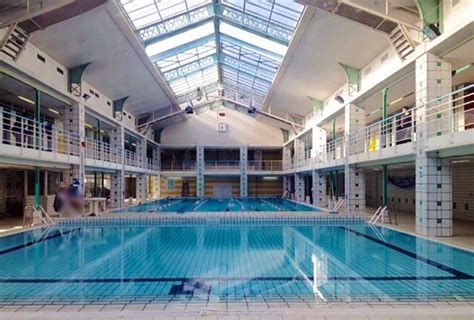 39 Extraordinary French Swimming Pools In France That Are Public