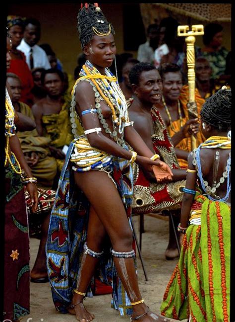 Pin By Kebone Le Buso On Afrikah African Women African Beauty