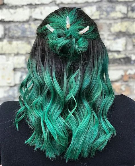 10 Popular Green Hair Color Ideas Trending Right Now 2020 2021