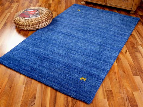 Blaue teppiche sind in vielen verschiedenen stilrichtungen erhältlich. Indo Gabbeh Teppich Shiva Blau Uni Teppiche Nepal, Gabbeh ...
