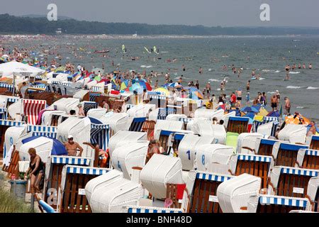 Badespa An Der Ostsee Fkk Strand Prerow Auf Dem Darss Stockfoto Bild
