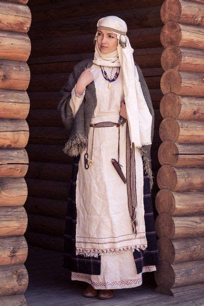 Medieval Slavic Costume Of Ancient Russia Krivichi славянка смоленско