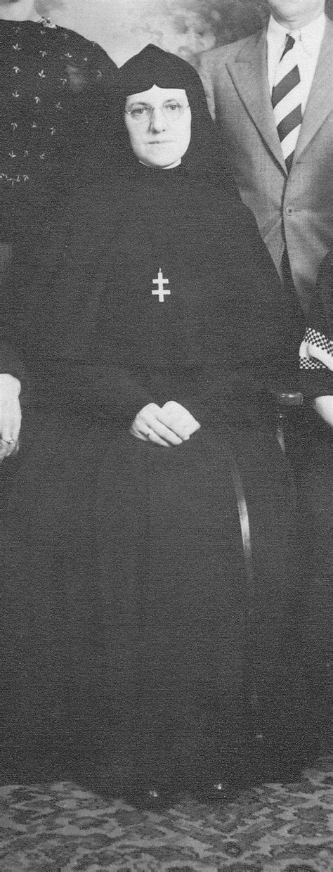 Sisters Of St Joan Of Arc Sister Sister Pinterest
